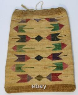 Antique Large Nez Perce Corn Husk Bag late 19th century 16 h x 12w