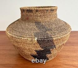 Antique Large Pima Native American Indian Basket 1890-1920 Stunning Design