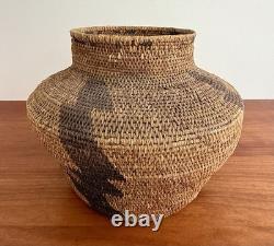 Antique Large Pima Native American Indian Basket 1890-1920 Stunning Design