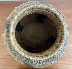 Antique Large Pima Native American Indian Basket 1890-1920 Stunning Design