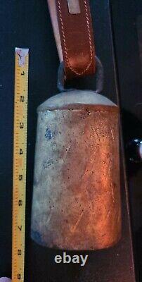 Antique PRIMITIVE LARGE ANIMAL COW BELL With LEATHER STRAP belt