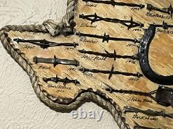 Large Antique Barbed Wire Display GUNTER TEXAS Authentic Barbwire PLEASE READ