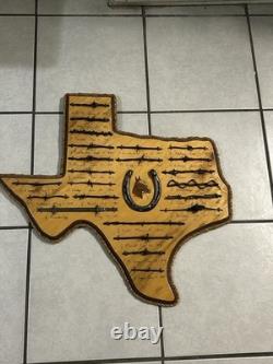 Large Antique Barbed Wire Horseshoe Display Authentic Barbwire Collection Texas