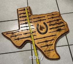 Large Antique Barbed Wire Horseshoe Display Authentic Barbwire Collection Texas