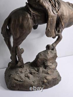 Large Antique Bronze/Metal Sculpture American Cowboy Rifle Riding Horse 1978