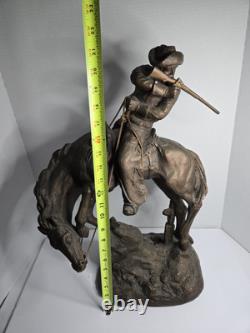 Large Antique Bronze/Metal Sculpture American Cowboy Rifle Riding Horse 1978