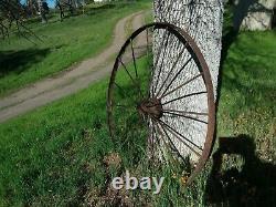Large Antique Steel/Iron Wagon Wheel Western Yard Art Mountain Country Rural Old