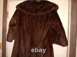 Peter Duffy Vintage Brown Mahogany Mink Fur Jacket Coat