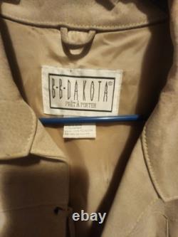 Vintage 1970s/80s BB Dakota Women's Fringe Tan Leather Jacket Size LG