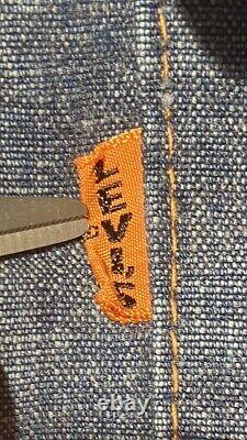 Vintage 1970s Levi's Big E Denim Shirt Orange Tab Size L Made in USA