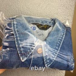 Vintage 70s Wrangler Denim Jacket Mens Blue Made in USA Western Trucker Coat XL