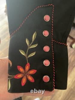 Vintage Classic Western Floral Pattern Black Shirt With Back Yoke Size L