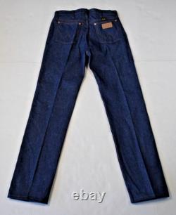 Vintage Jeans Wrangler 13MWZ 32 x 34 90s Raw Stiff Denim Cowboy Cut USA Fabric
