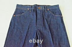 Vintage Jeans Wrangler 13MWZ 32 x 34 90s Raw Stiff Denim Cowboy Cut USA Fabric