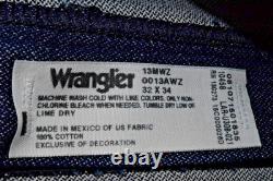 Vintage Jeans Wrangler 13MWZ 32 x 34 90s Raw Stiff Denim Cowboy Cut USA Fabric