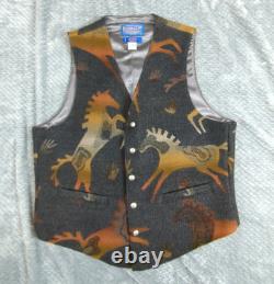 Vintage Pendleton High Grade Western Wear Wool Vest Southwestern Horses USA L