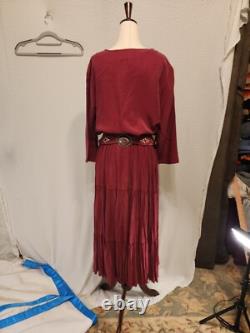 Vintage Red Rock Reflections Western Outfit With Broomstick Skirt With Belt Lg