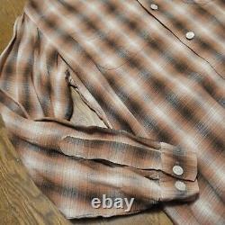 Vintage Stradivari 1950s Rayon Gabardine Shadow Plaid Loop Collar Shirt L