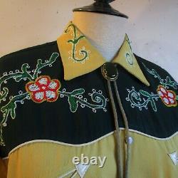 Vintage Western Gabardine Shirt Floral Chain Stitch Embroidered Yellow Green LG