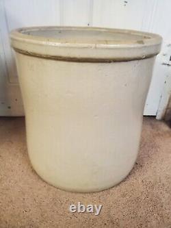 Vintage Western Stoneware 10 Gallon Crock