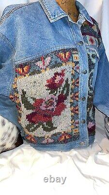 Vintage Women's Denim Jean Jacket With Crochet Large