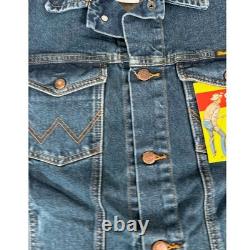 Vintage Wrangler Cowboy Cut Denim Jacket Western Style Large 71465DB NWT