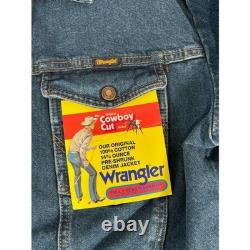 Vintage Wrangler Cowboy Cut Denim Jacket Western Style Large 71465DB NWT
