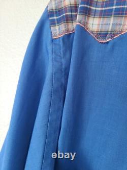 Vintage Wrangler Pearl Snap Western Button Down Shirt, large blue Rockabilly