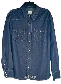 Wrangler vintage Denim Blue Jeans Western Pearl Snap Shirt 27MW Size Large